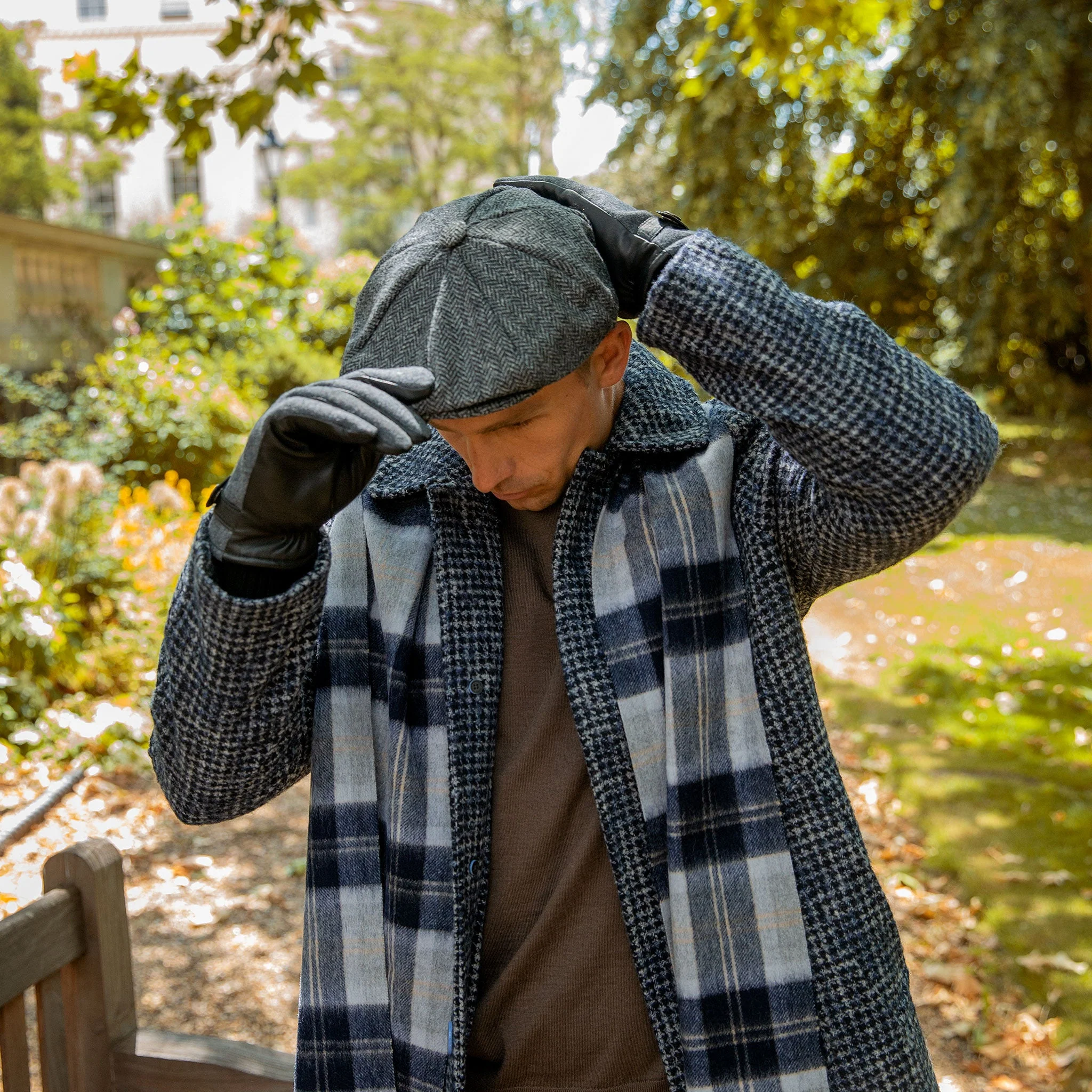 Men's Abraham Moon Herringbone Tweed Newsboy Cap - Image 3