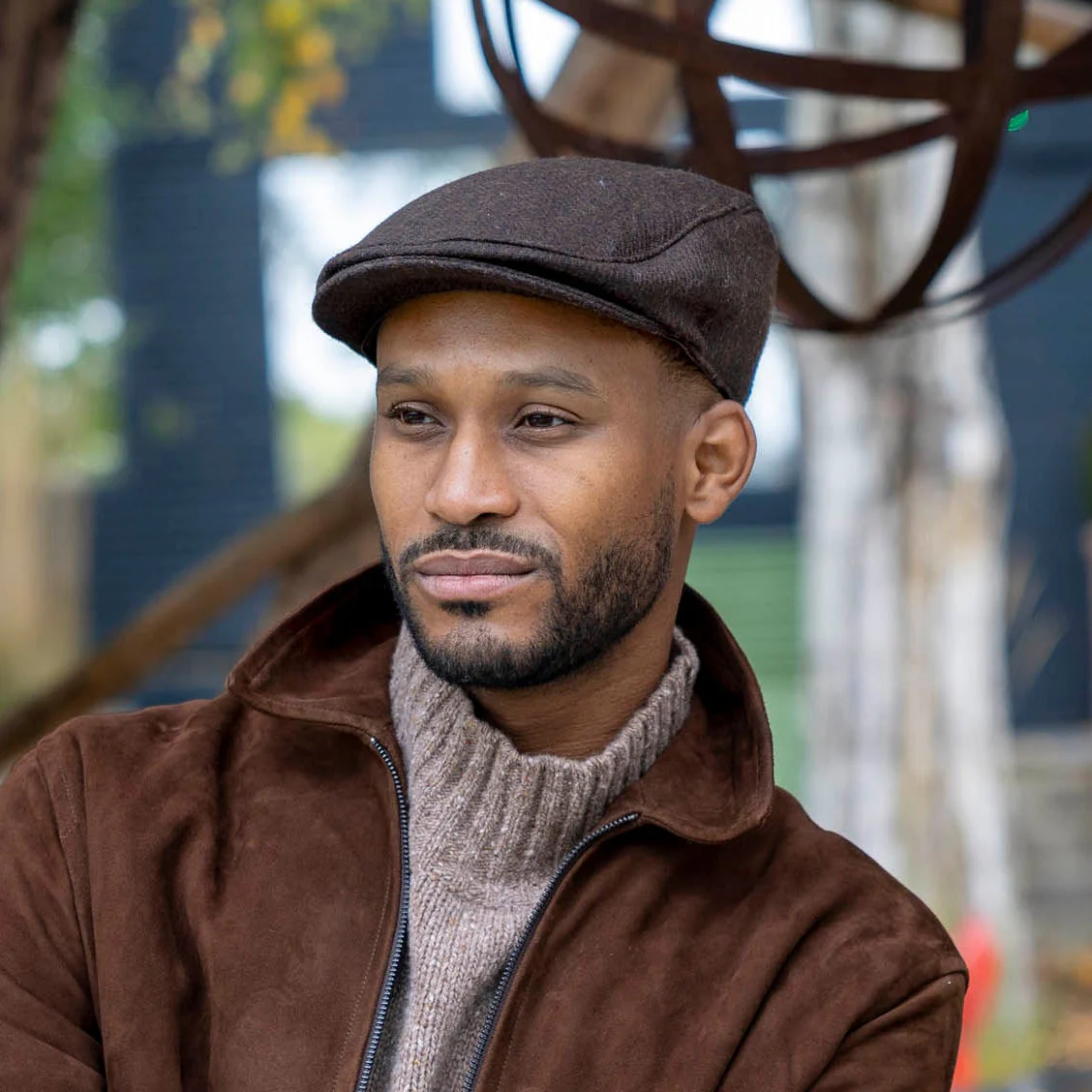 Men’s Abraham Moon Plain Tweed Flat Cap - Image 5