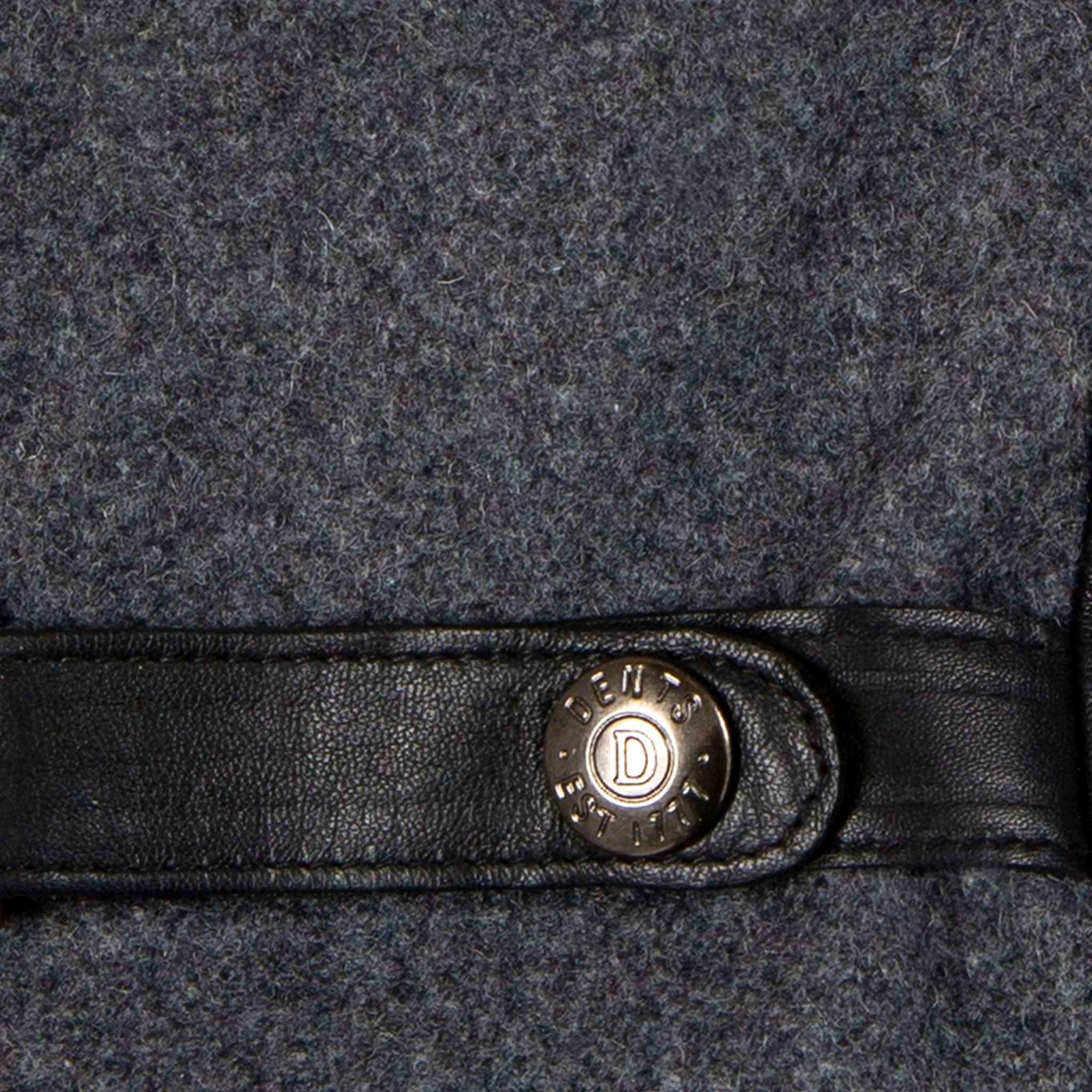 Men’s Touchscreen Lined Flannel and Leather Gloves - Image 11