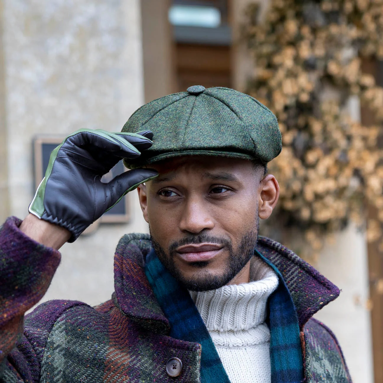 Men's Abraham Moon Plain Tweed Newsboy Cap - Image 6