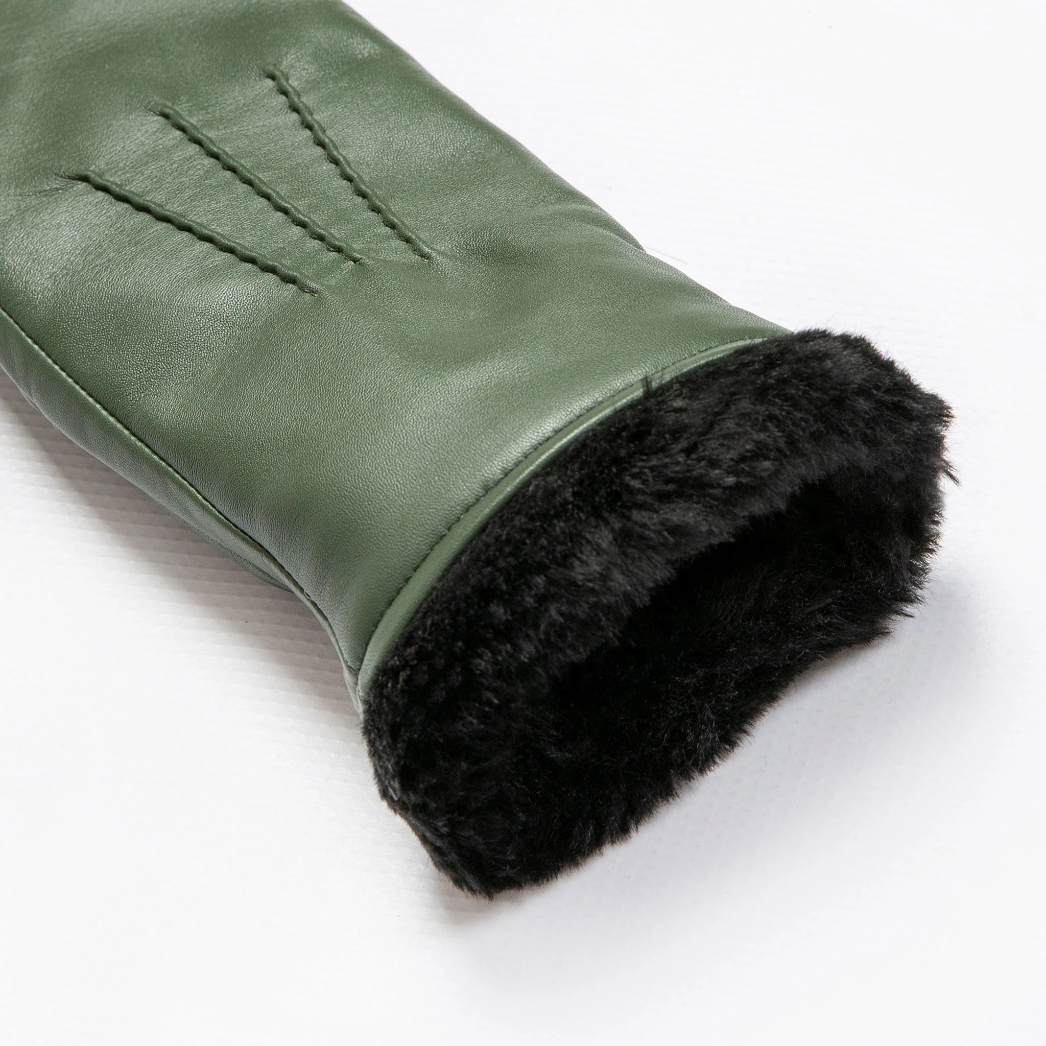 Women’s Three-Point Faux Fur-Lined Leather Mittens - Image 13
