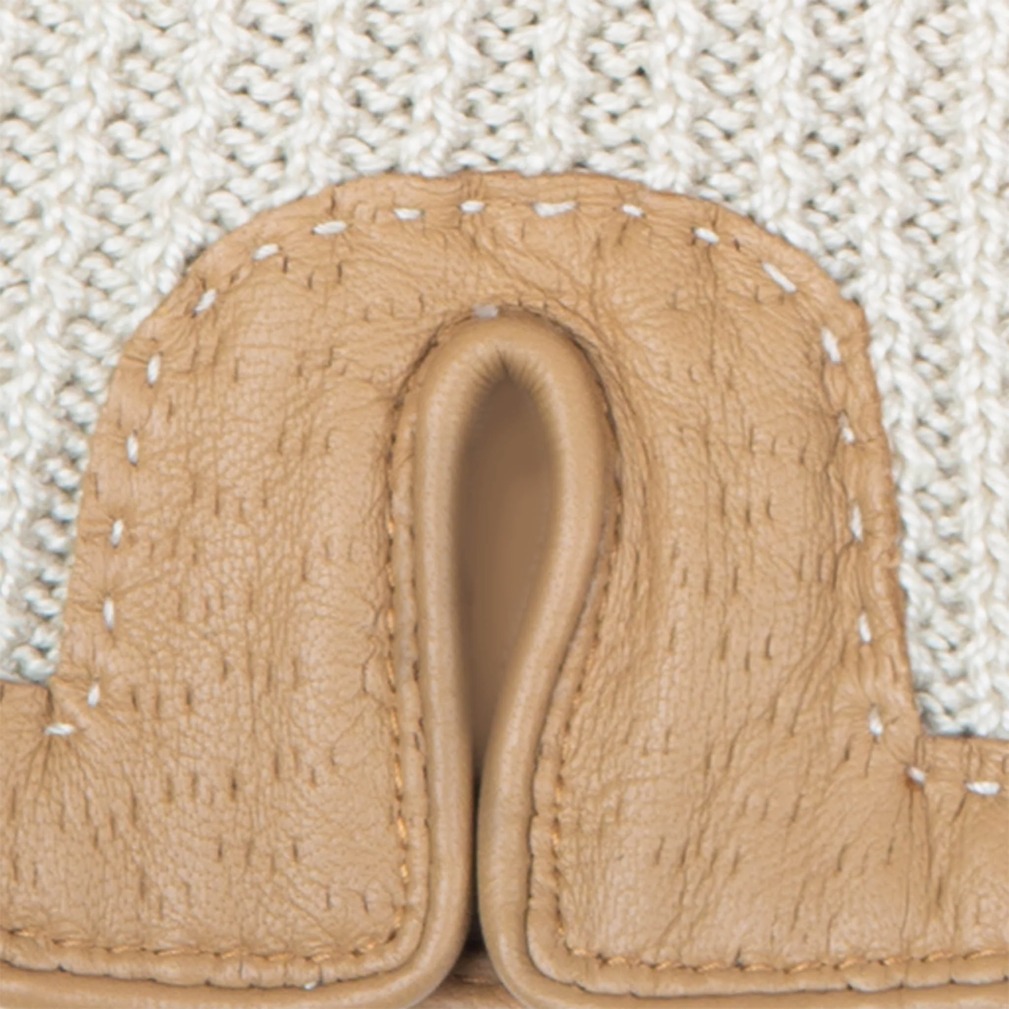 Women's Handsewn Crochet-Back Imitation Peccary Leather Driving Gloves - Image 9