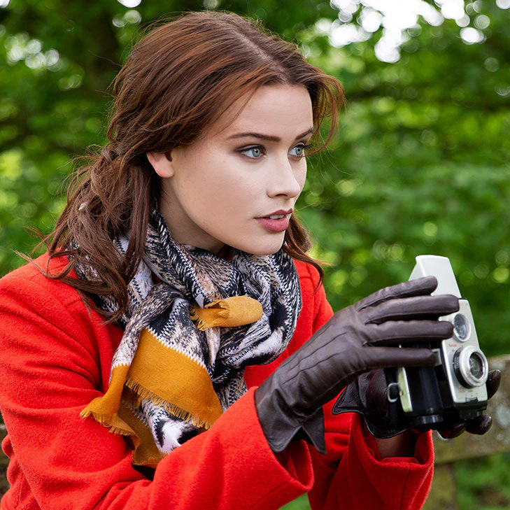 Women's Three-Point Lined Imitation Peccary Leather Gloves - Image 3